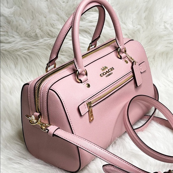 Coach Rowan - Picture 3 of 3